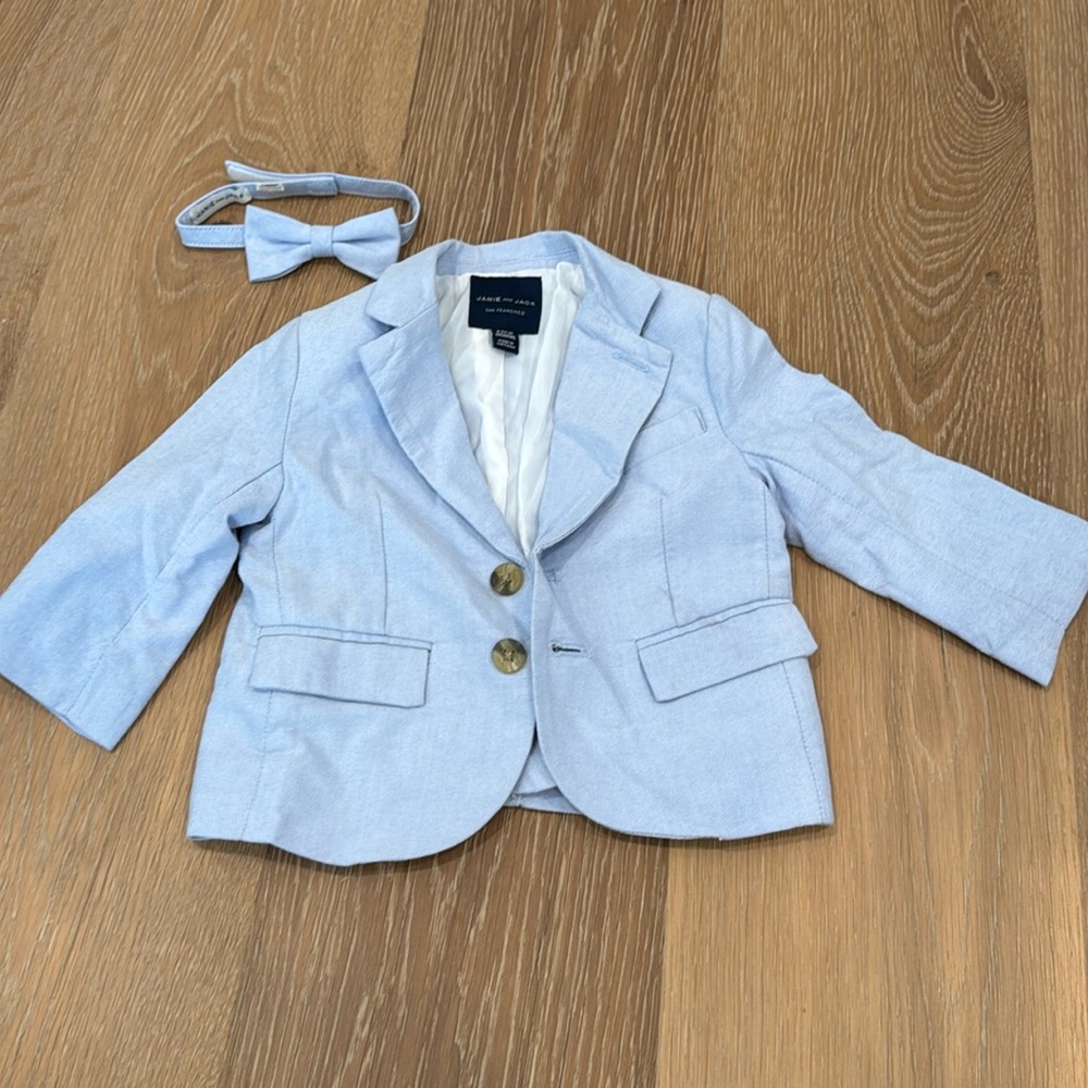 Janie & Jack Oxford blazer with matching bow tie in blue.